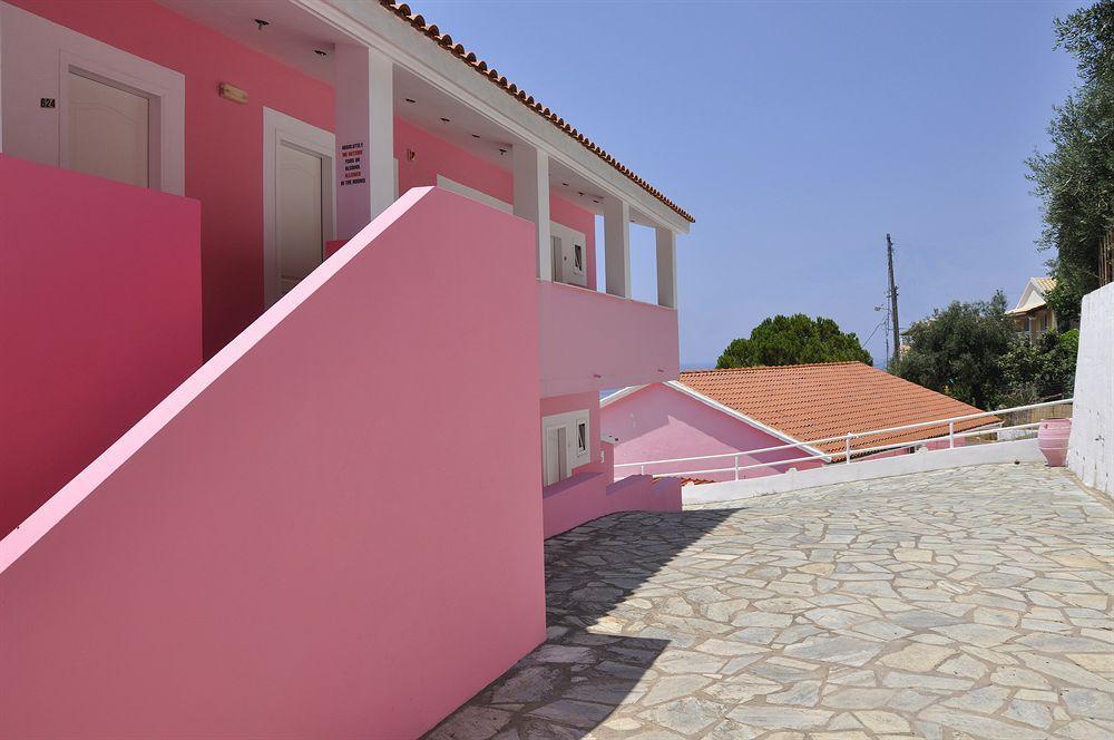Pink Palace Beach Resort Agios Gordios  Luaran gambar